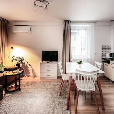 Fully-Furnished Apartment With Air Conditioning For Families, Cracow Old Town 크라쿠프 외부 사진