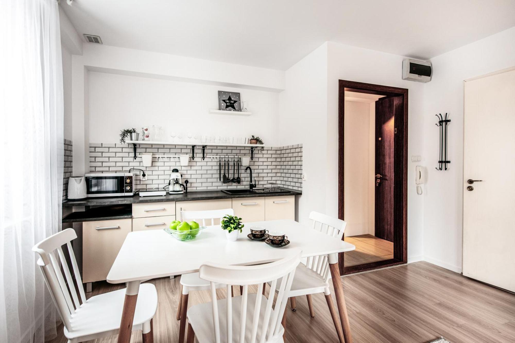 Fully-Furnished Apartment With Air Conditioning For Families, Cracow Old Town 크라쿠프 외부 사진