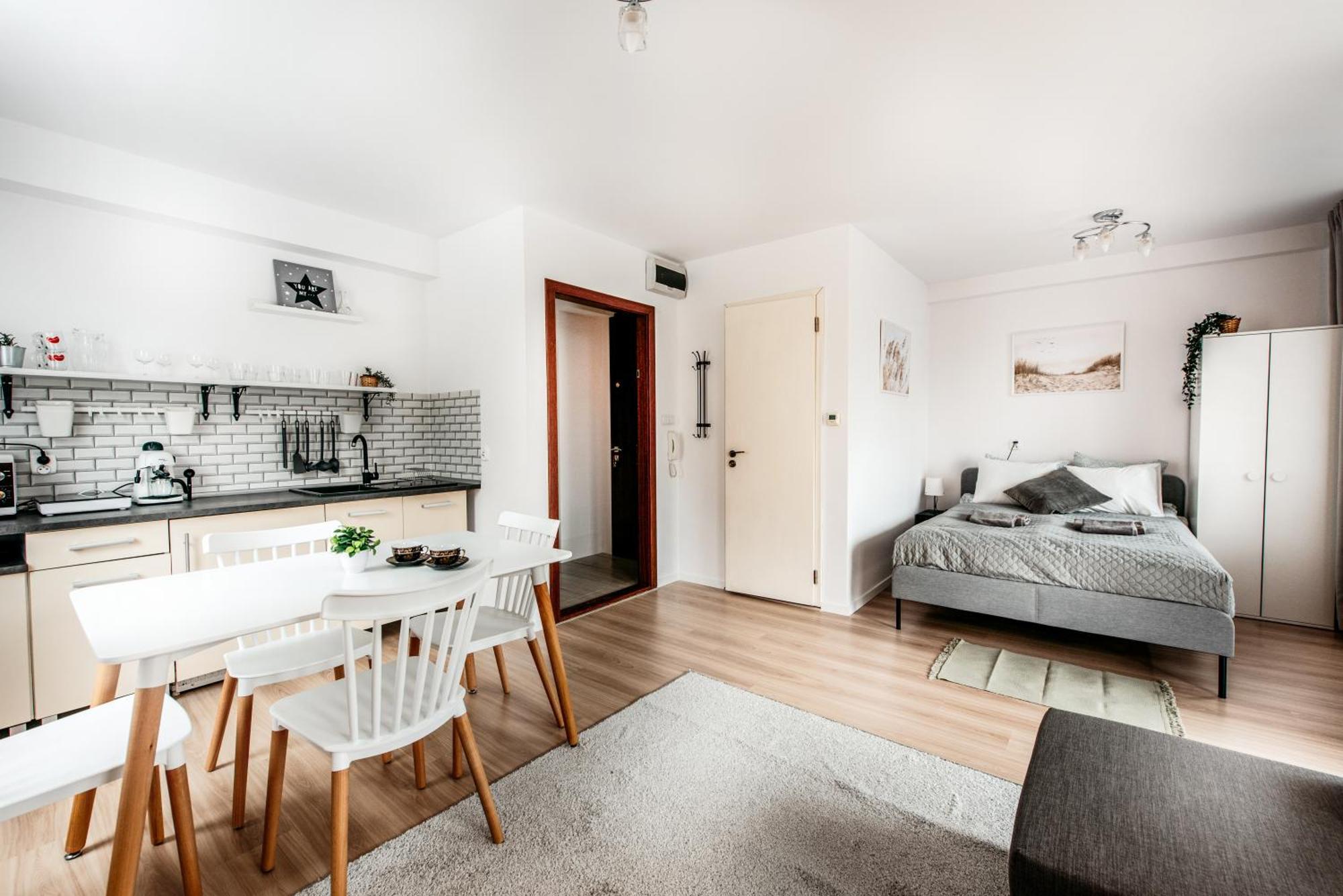 Fully-Furnished Apartment With Air Conditioning For Families, Cracow Old Town 크라쿠프 외부 사진
