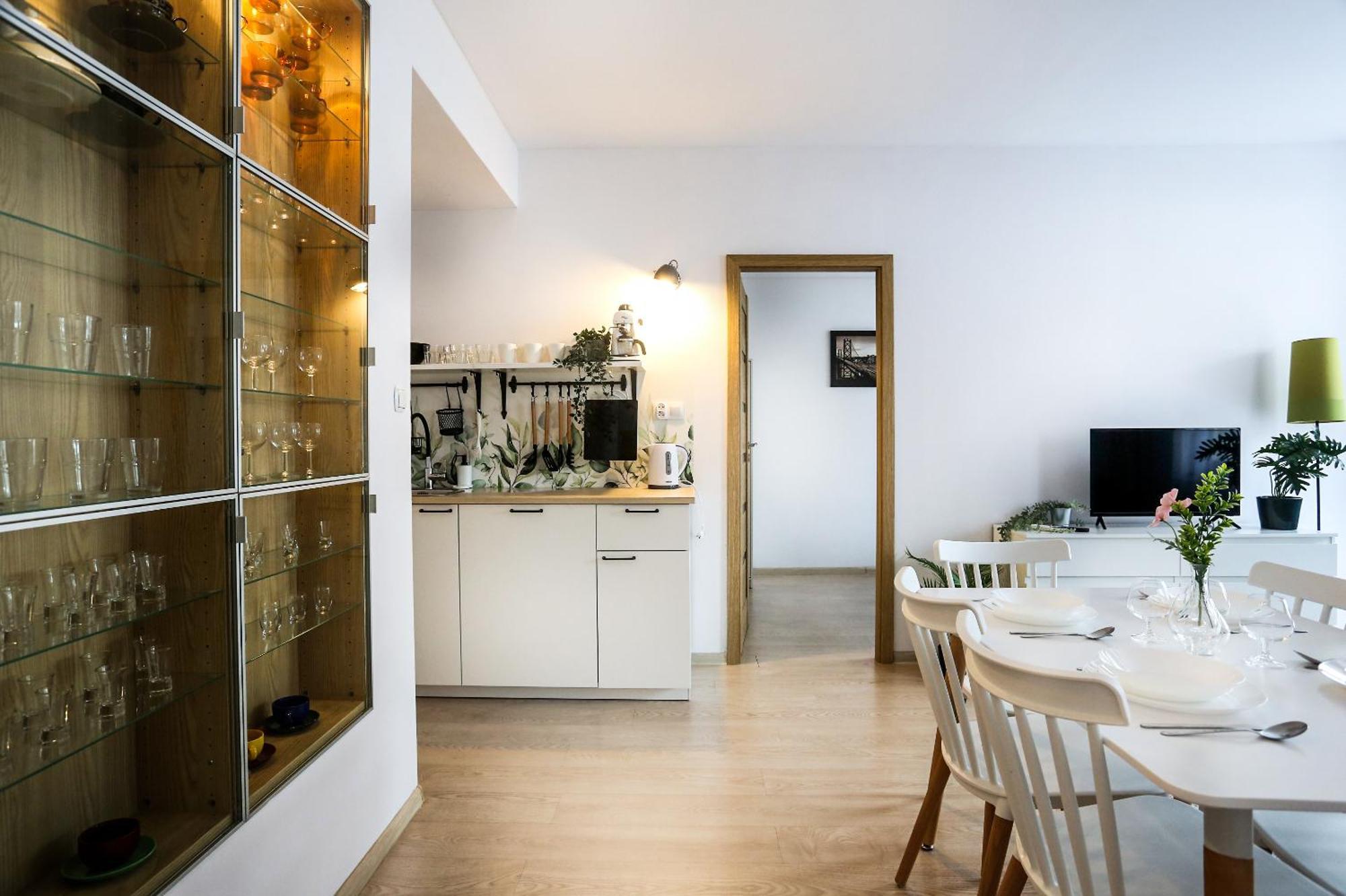 Fully-Furnished Apartment With Air Conditioning For Families, Cracow Old Town 크라쿠프 외부 사진