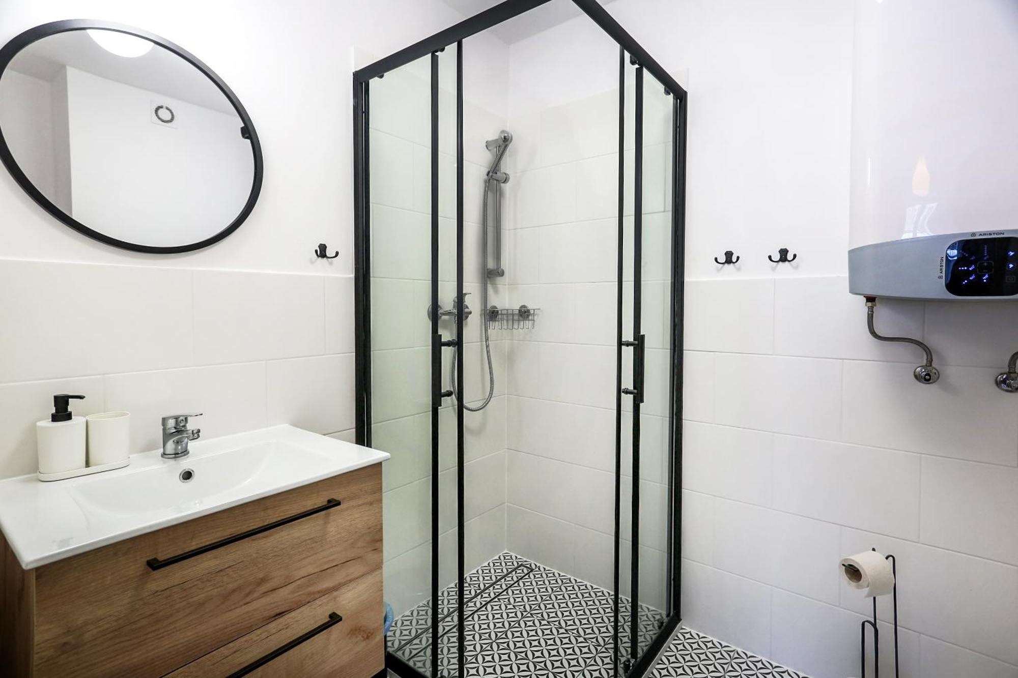 Fully-Furnished Apartment With Air Conditioning For Families, Cracow Old Town 크라쿠프 외부 사진