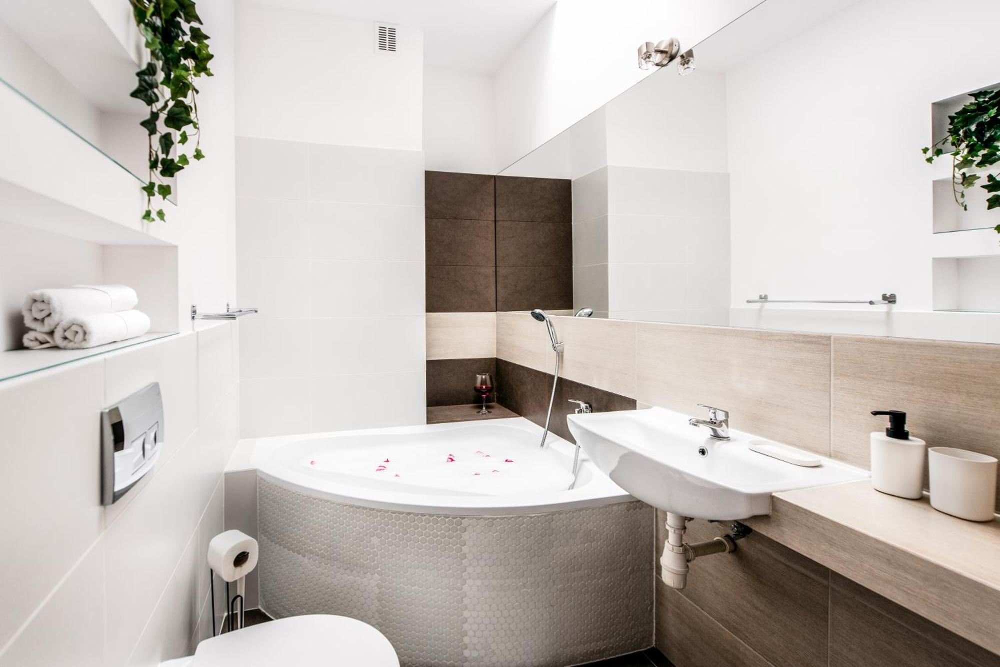 Fully-Furnished Apartment With Air Conditioning For Families, Cracow Old Town 크라쿠프 외부 사진
