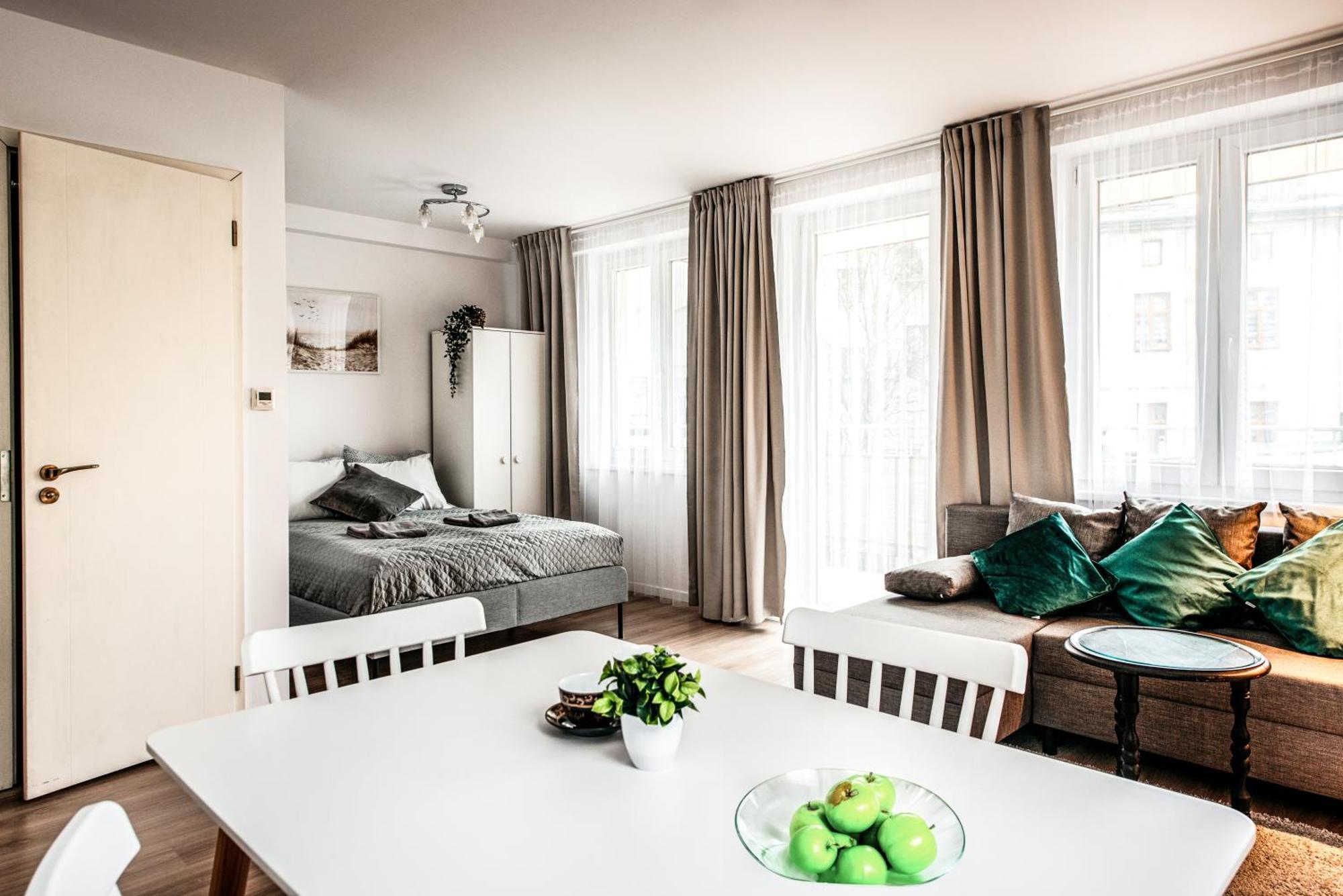 Fully-Furnished Apartment With Air Conditioning For Families, Cracow Old Town 크라쿠프 외부 사진